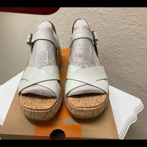 Ladies shoes, Korks, Kali style, White, sandal, size 7, EU 38. New. Never Worn.